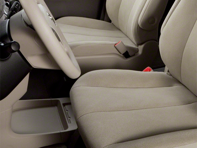2012 Toyota Sienna XLE 8 Passenger