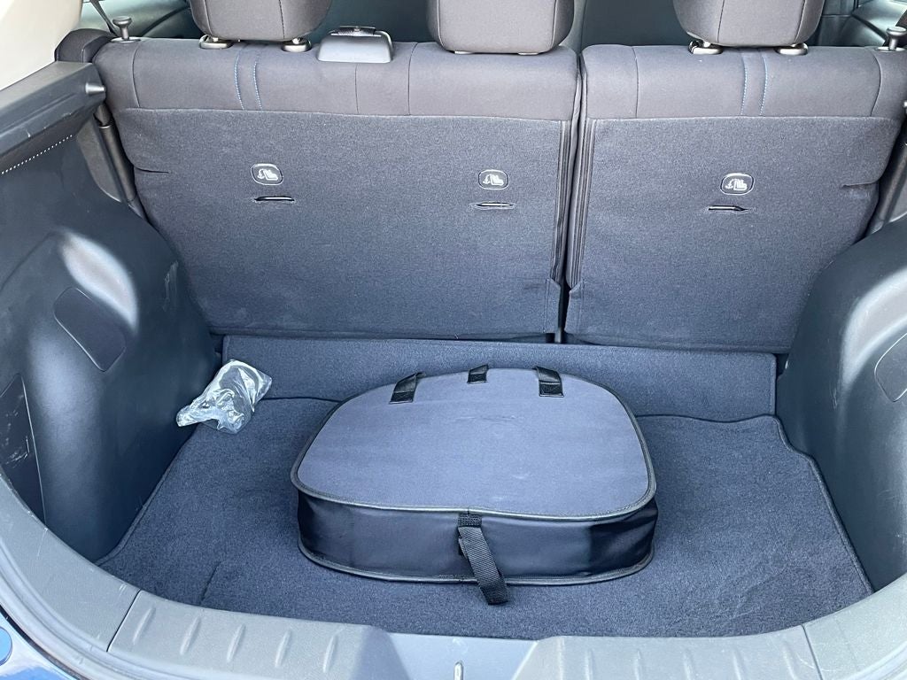 2022 Nissan Leaf SV Plus