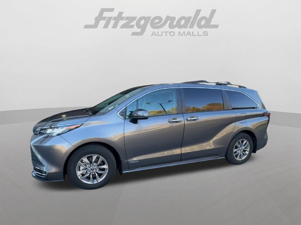 2021 Toyota Sienna XLE 7 Passenger