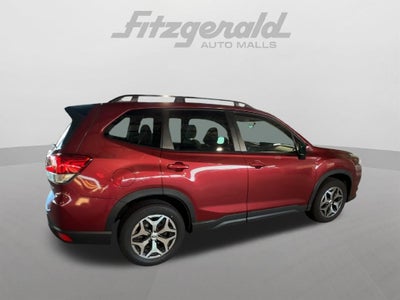 2024 Subaru Forester Premium