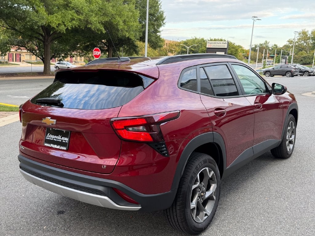 2025 Chevrolet Trax LT