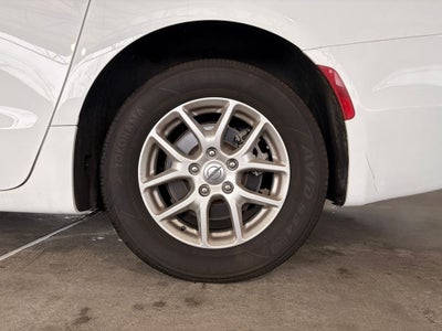 2024 Chrysler Pacifica Touring