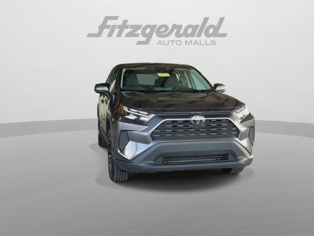2025 Toyota RAV4 LE