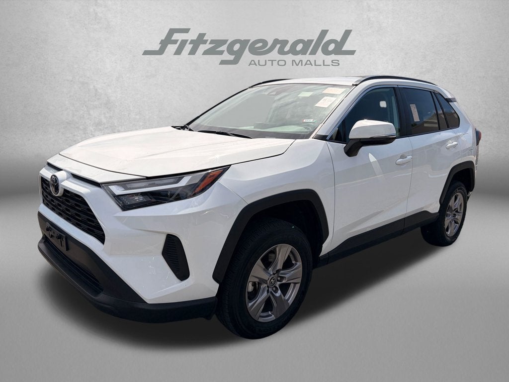 2025 Toyota RAV4 XLE
