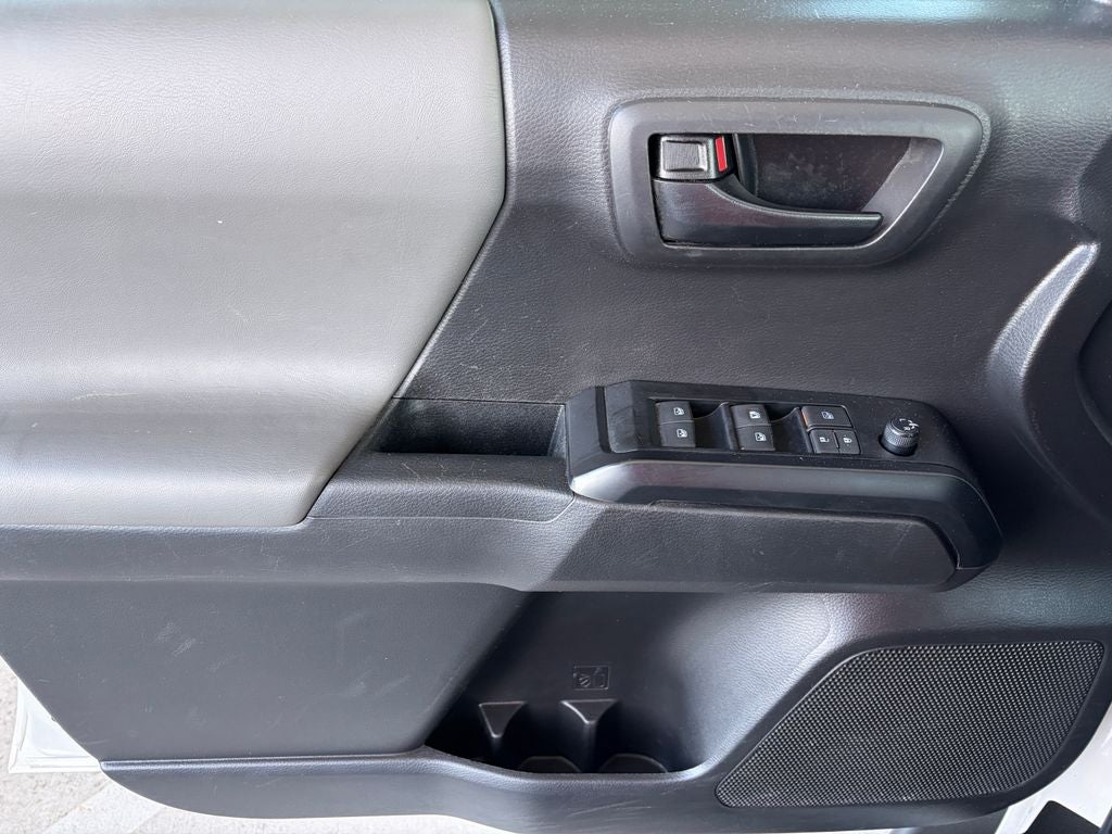 2023 Toyota TACOMA SR SR V6