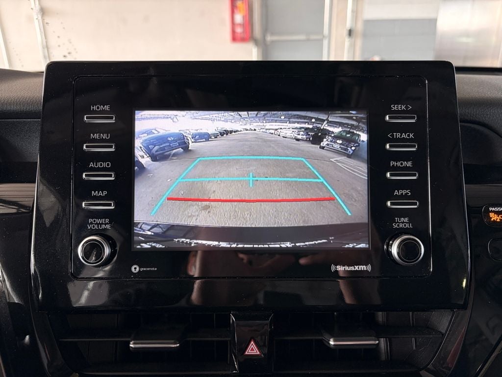 2022 Toyota CAMRY LE