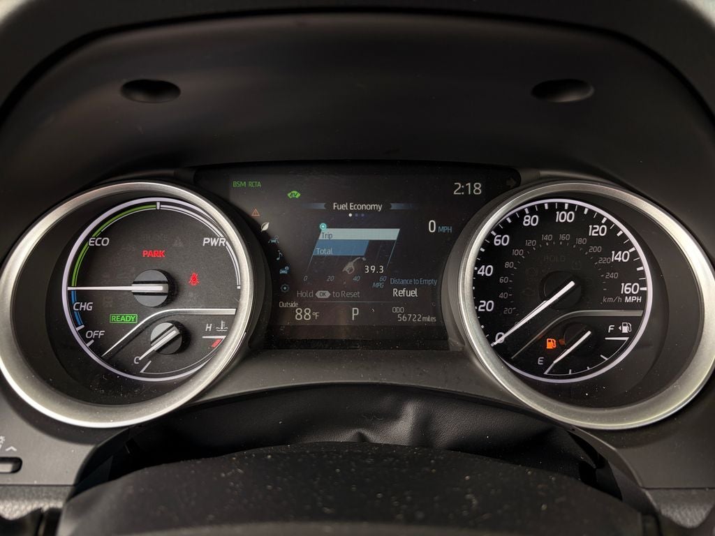 2023 Toyota Camry Hybrid XLE