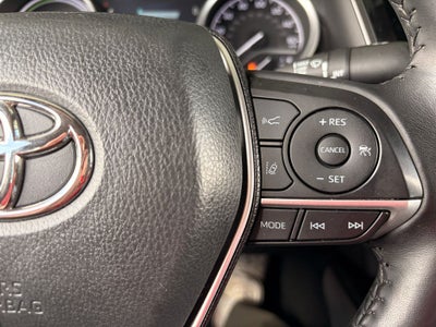 2023 Toyota Camry Hybrid XLE
