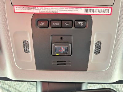 2023 Toyota Camry Hybrid XLE