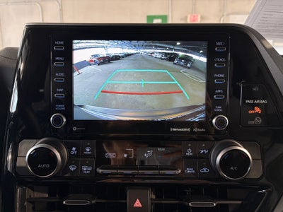 2021 Toyota HIGHLANDER LE