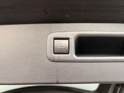 2025 Toyota Highlander Hybrid Platinum