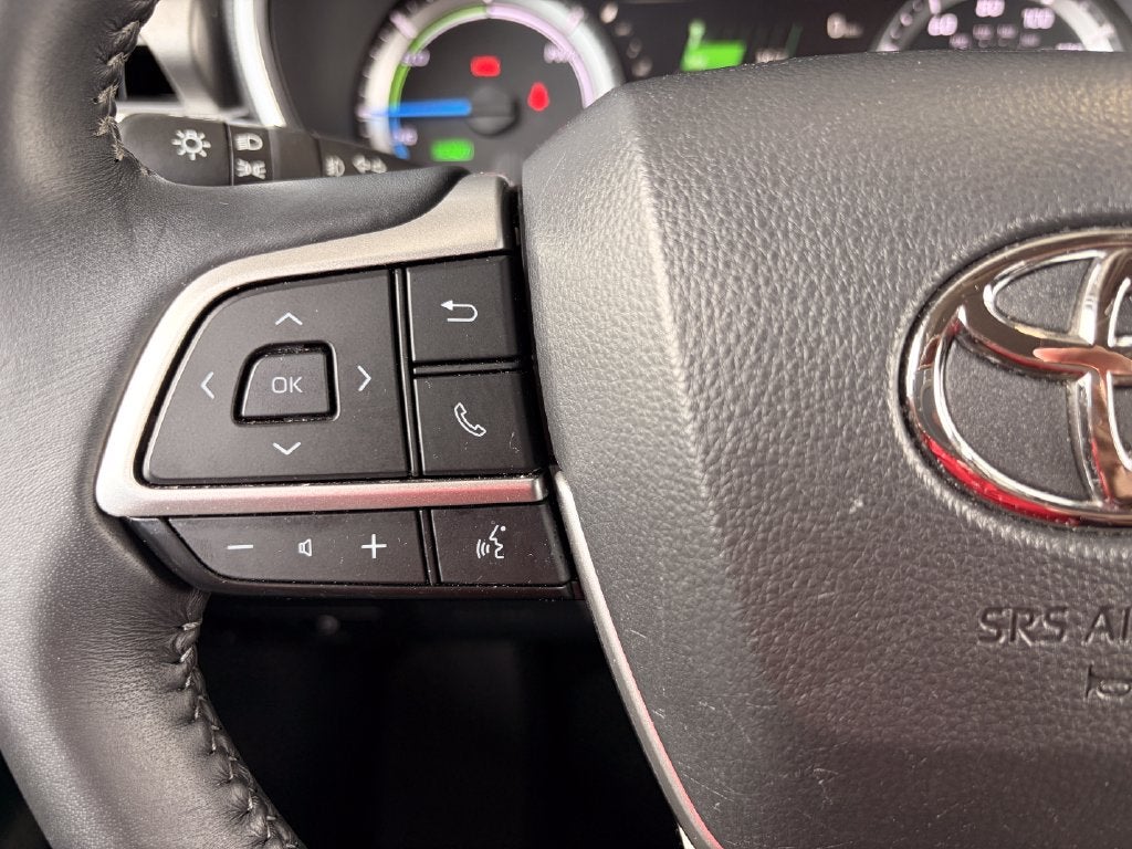 2025 Toyota Highlander Hybrid XLE