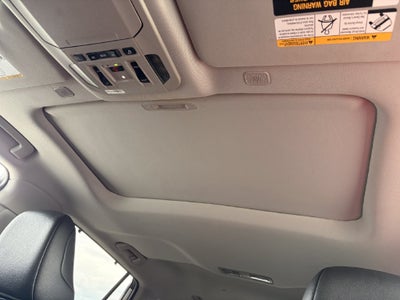 2025 Toyota Highlander Hybrid XLE