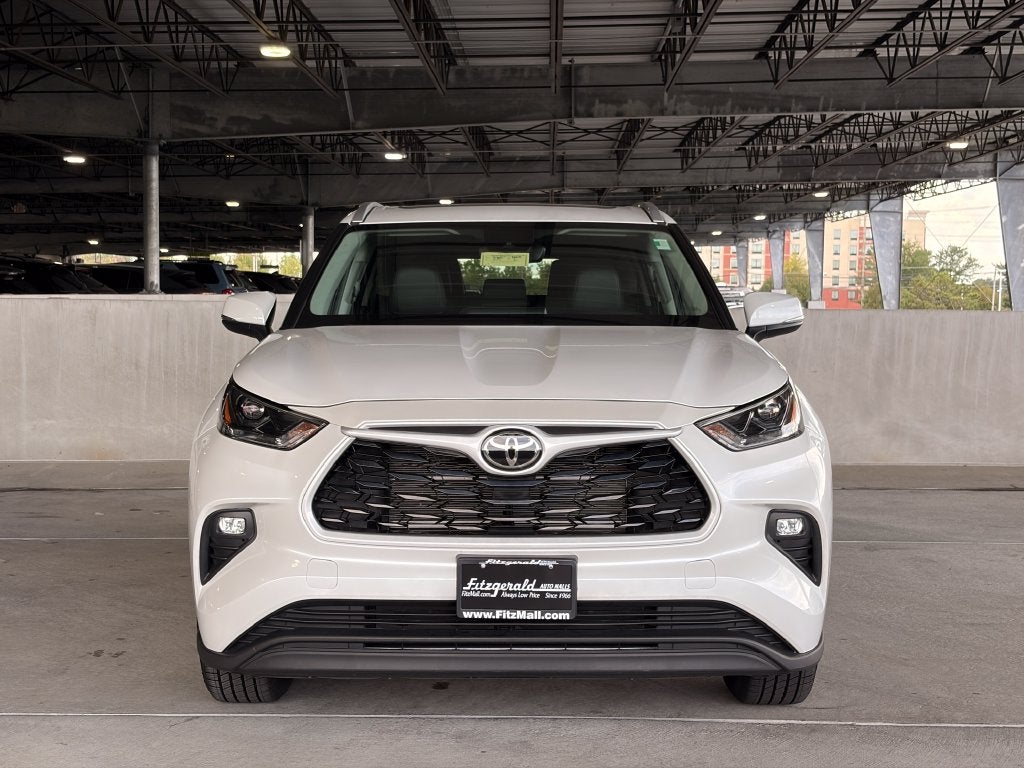 2025 Toyota Highlander Hybrid XLE