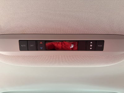 2026 Toyota Sienna LE 7 Passenger