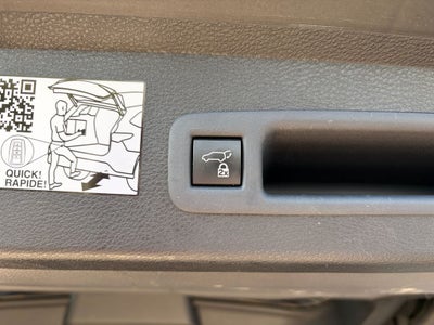 2024 Toyota SIENNA XLE XLE 8 Passenger