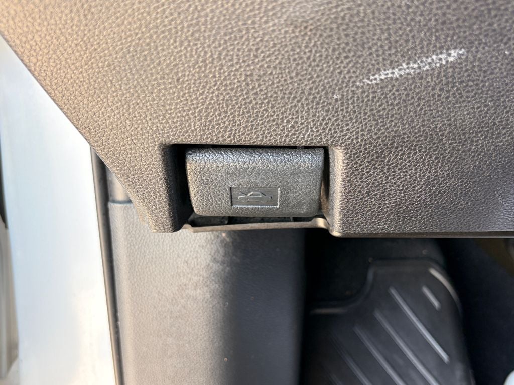 2025 Toyota TUNDRA 4X4 SR