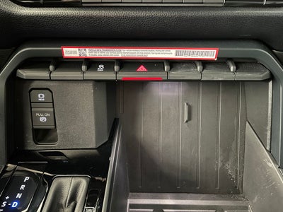 2025 Toyota TUNDRA 4X4 SR