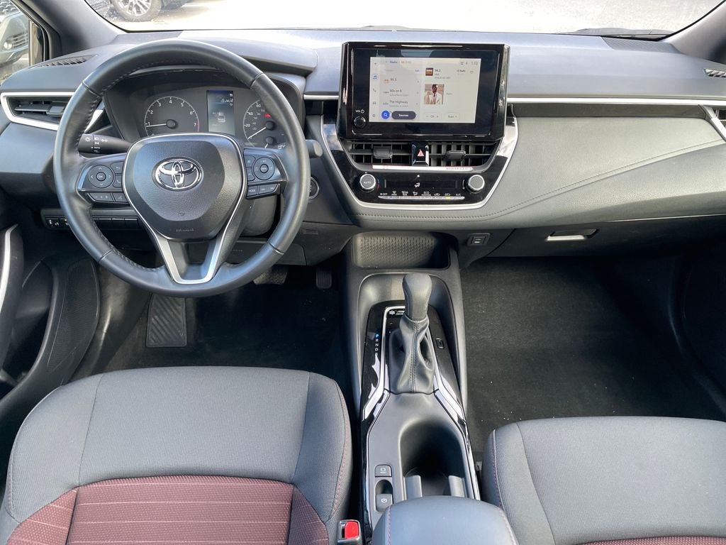 2025 Toyota COROLLA SE