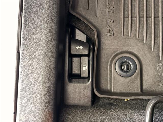 2022 Toyota COROLLA SE Nightshade