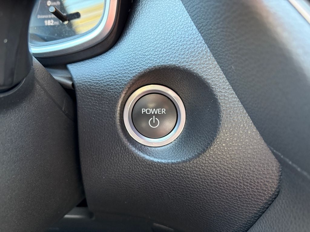 2023 Toyota Corolla Cross Hybrid XSE