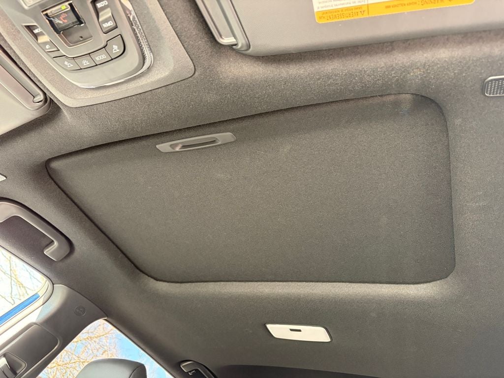 2023 Toyota Corolla Cross Hybrid XSE