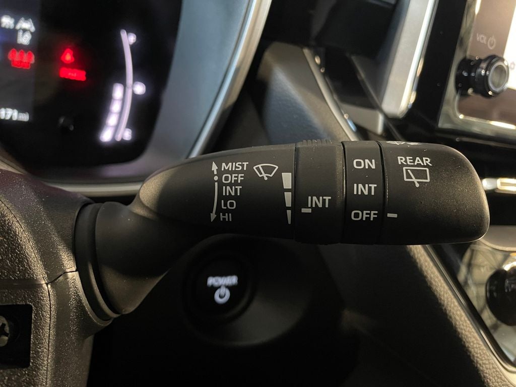 2024 Toyota COROLLA CROSS HV Hybrid XSE