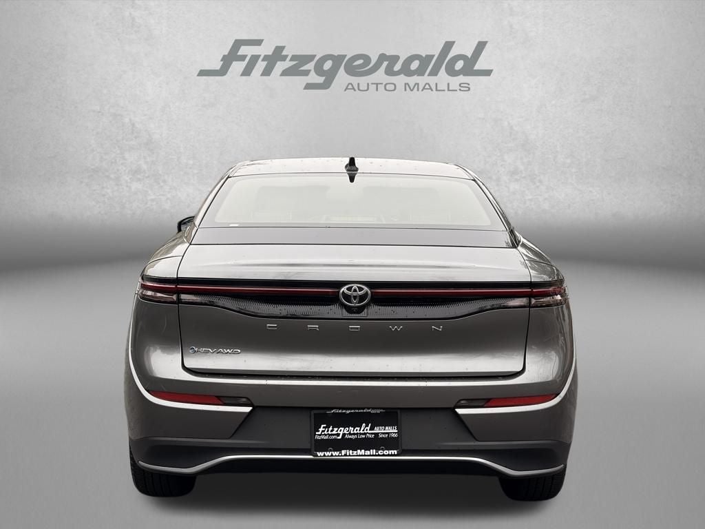 2026 Toyota CROWN XLE