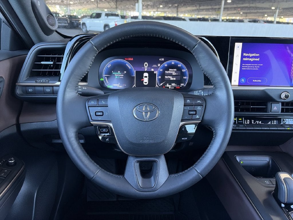 2023 Toyota Toyota Crown Limited