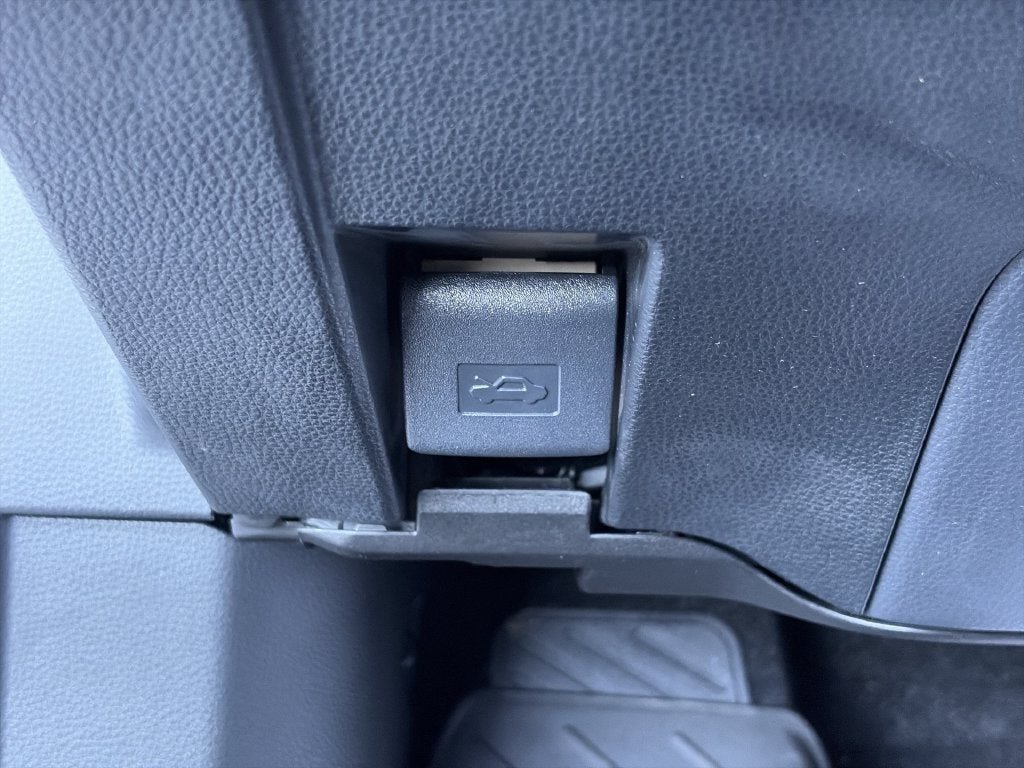 2023 Toyota Toyota Crown Limited