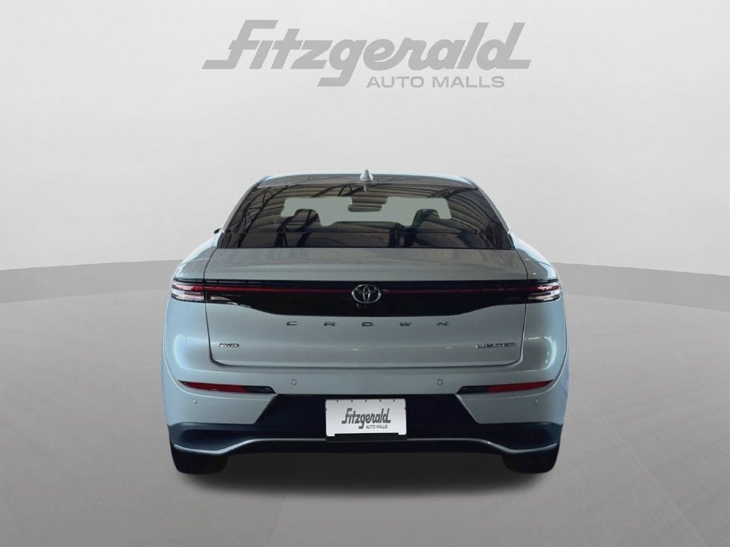 2023 Toyota Toyota Crown Limited