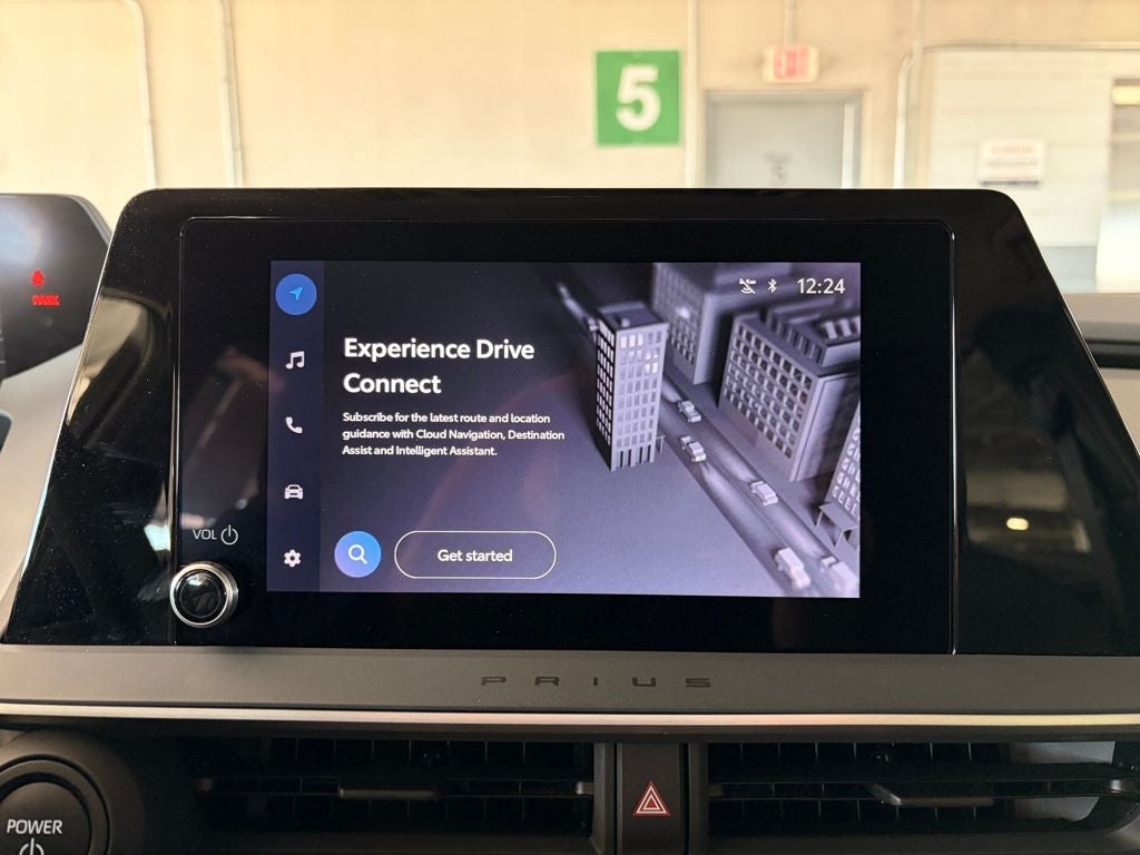 2025 Toyota PRIUS LE