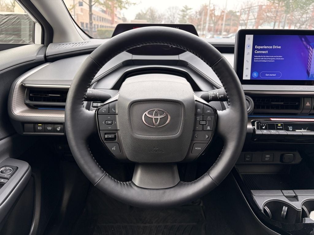2024 Toyota PRIUS XLE