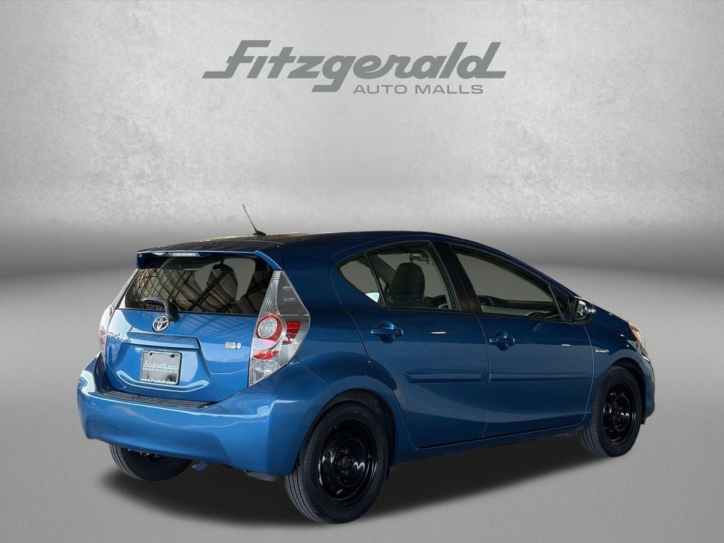 2012 Toyota PRIUS c Two