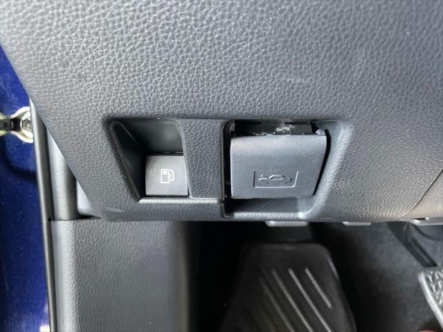 2024 Toyota VENZA LE