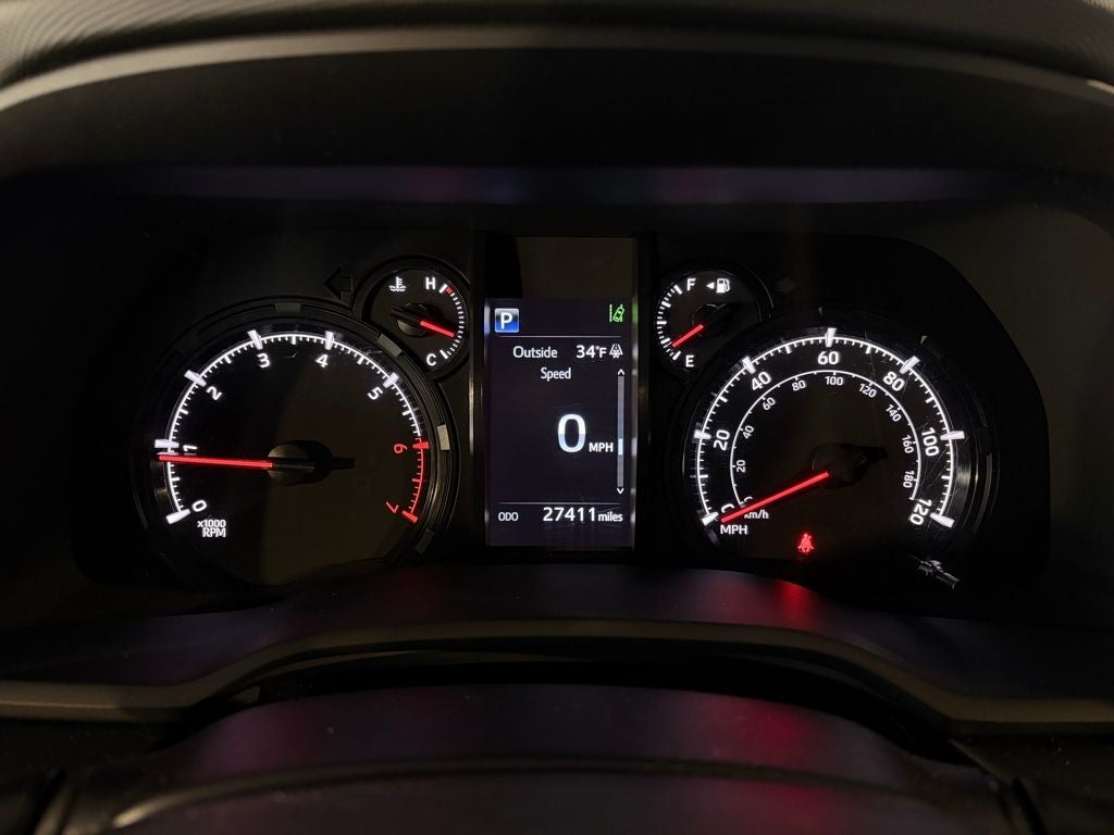 2024 Toyota 4RUNNER SR5