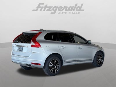 2015 Volvo XC60 T5 Premier Plus