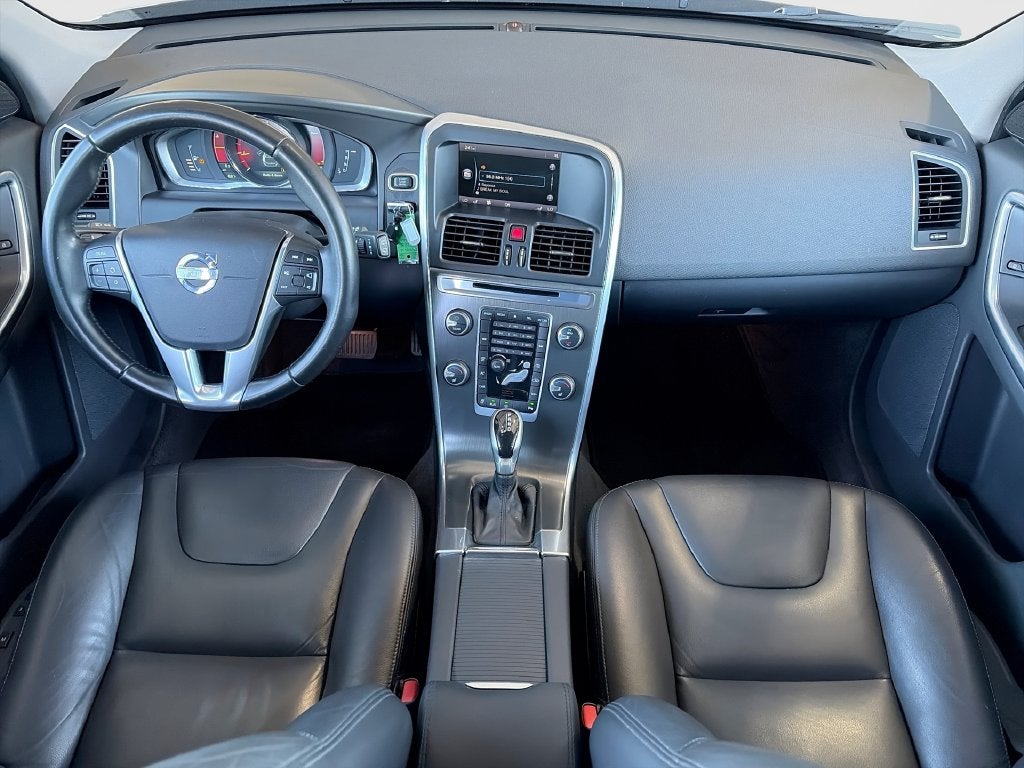 2015 Volvo XC60 T5 Premier Plus
