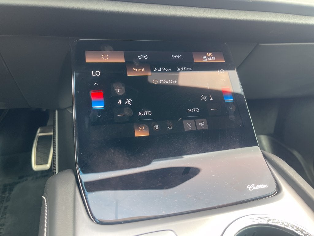 2026 Cadillac VISTIQ Sport