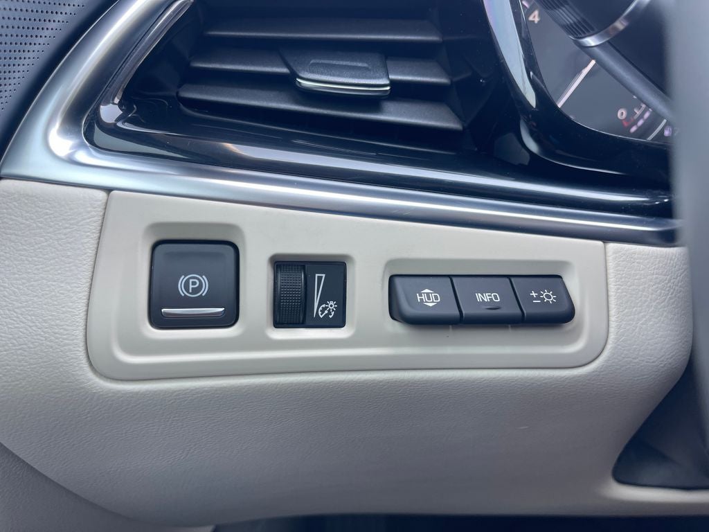 2025 Cadillac XT6 Premium Luxury