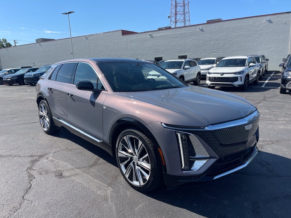 2025 Cadillac LYRIQ Luxury