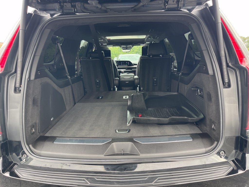 2024 Cadillac Escalade ESV Sport Platinum