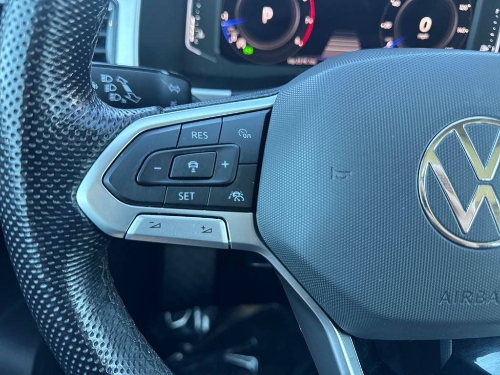 2022 Volkswagen Atlas 3.6L V6 SEL Premium R-Line