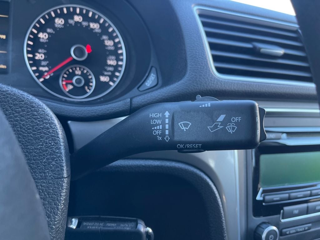 2015 Volkswagen Passat 1.8T S