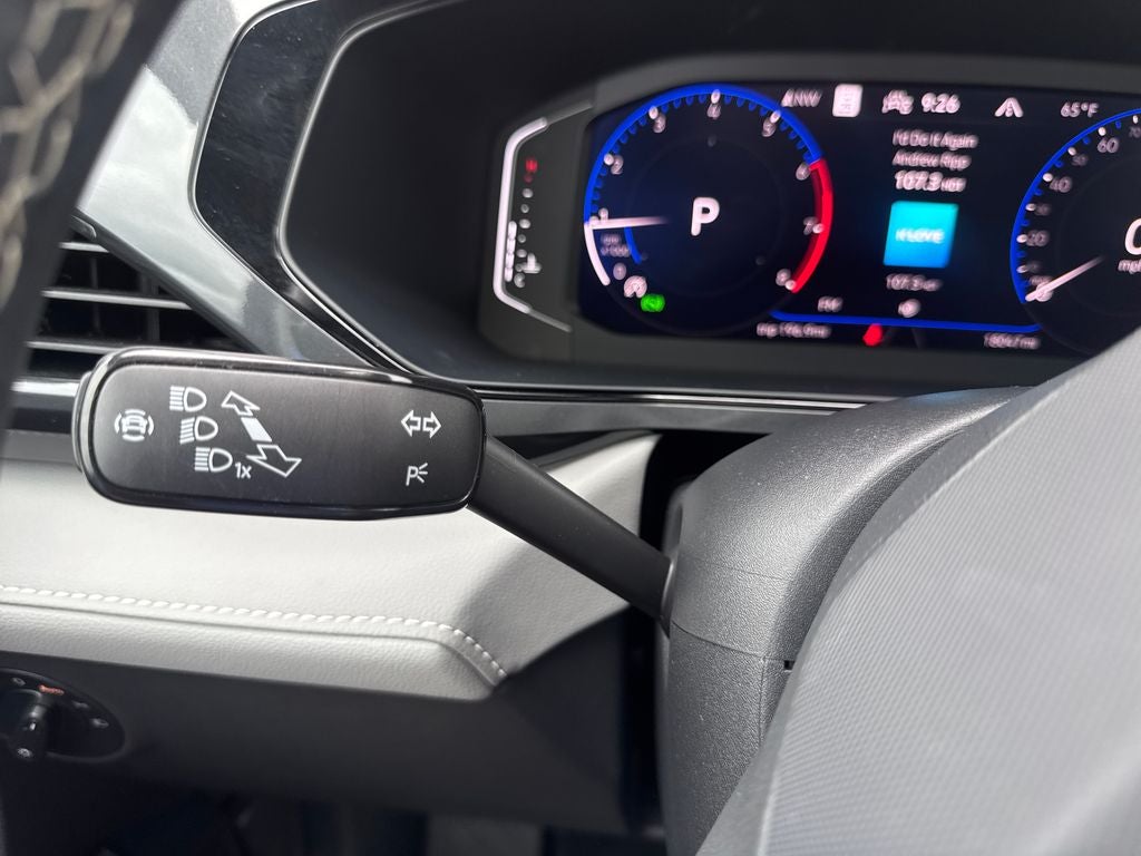 2024 Volkswagen Taos 1.5T SEL