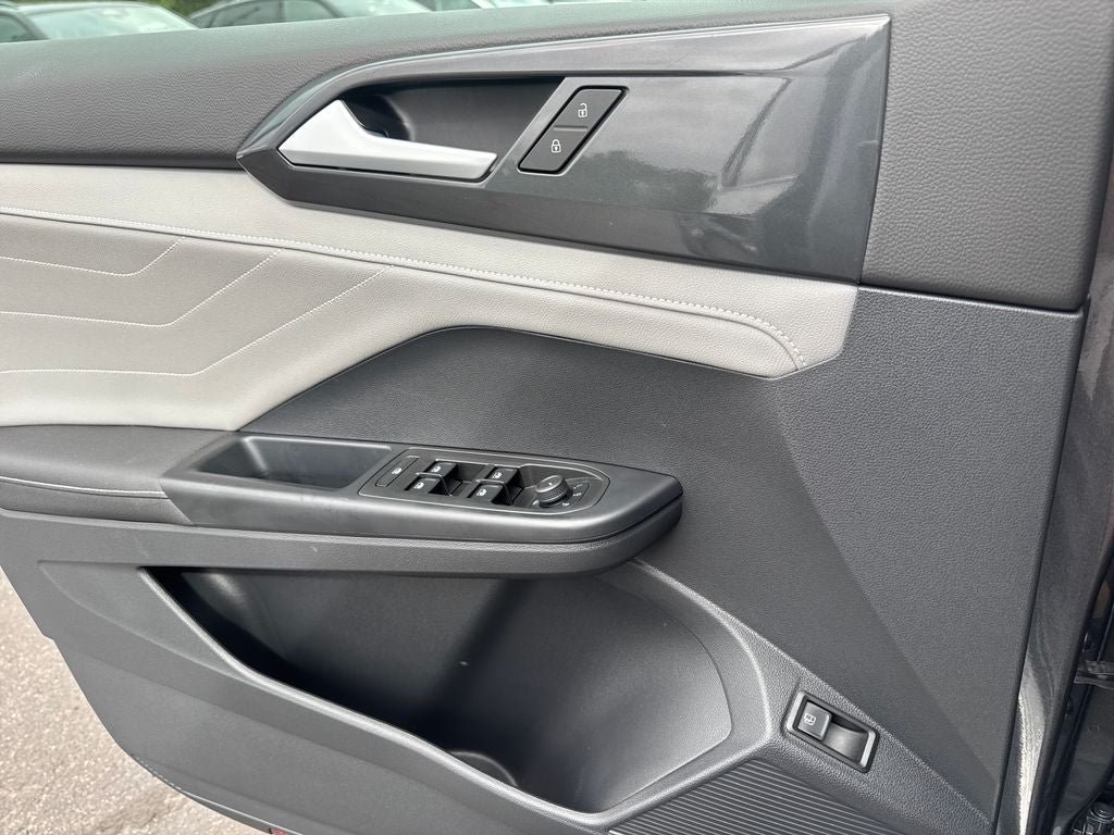 2024 Volkswagen Taos 1.5T SEL