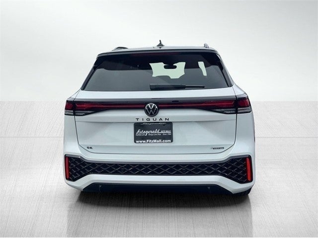 2025 Volkswagen Tiguan 2.0T SE R-Line Black