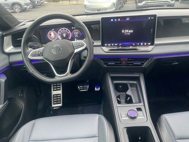 2025 Volkswagen Tiguan 2.0T SE R-Line Black