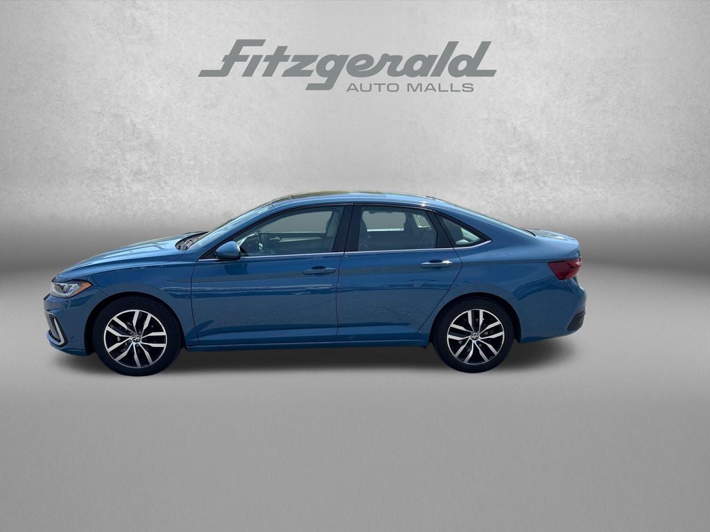 2025 Volkswagen Jetta 1.5T SE