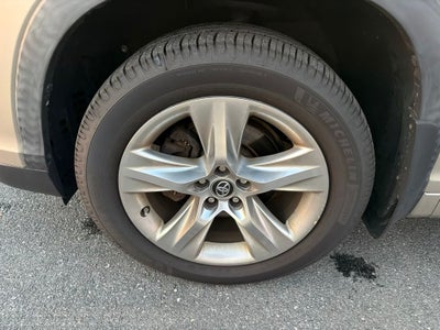 2016 Toyota Highlander Limited Platinum V6